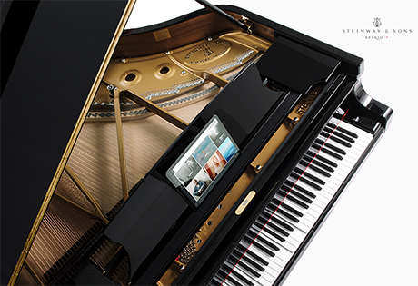 photo of Steinway Spirio r piano